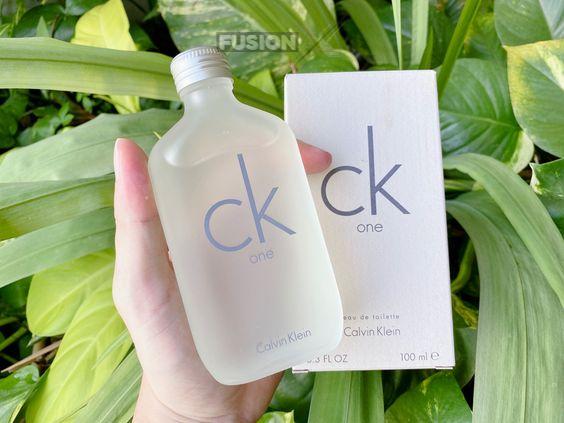 CK One Eau de Toilette, embodying a balance of citrus and floral notes.
